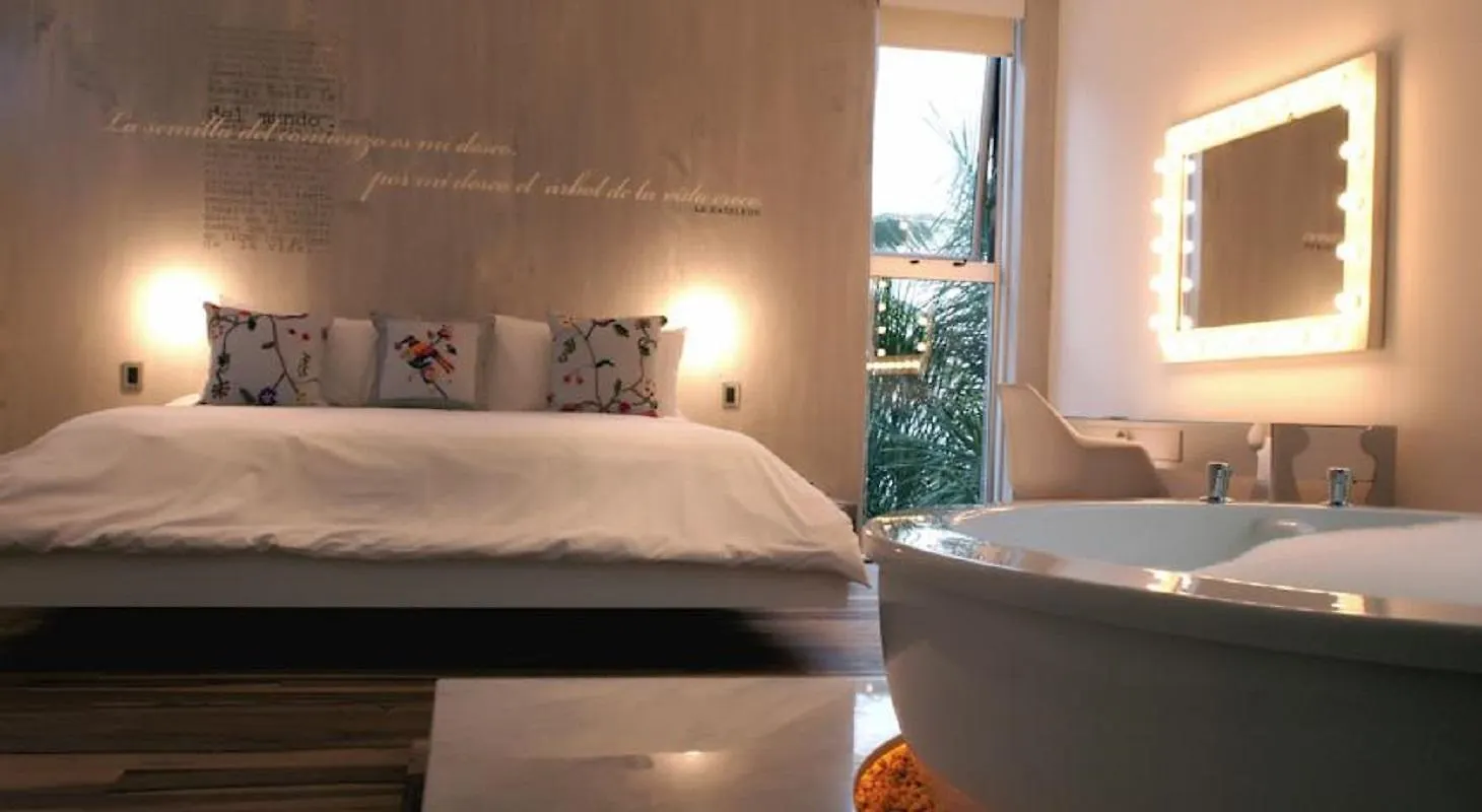 Be Playa Hotel Boutique & Rooftop Bar Playa del Carmen 4*,  Mexico